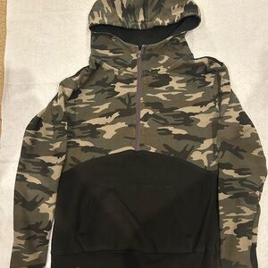 Kids Camo Half-Zip Hoodie - Green Camo 4039